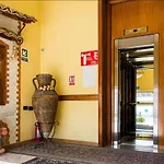 Hotel Leone