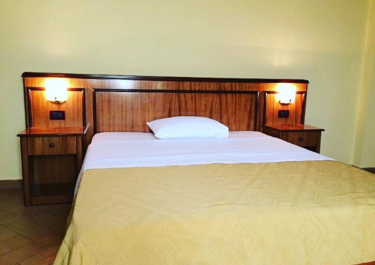 Hotell New Leone